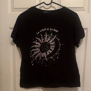 Boohoo Black Tee with Sun and Moon Graphic